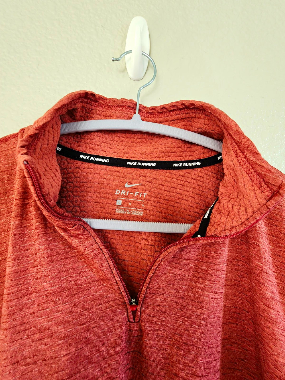 Nike Dri-FIT L Red 1/4 Zip Mock Neck Long Sleeve Pullover Top